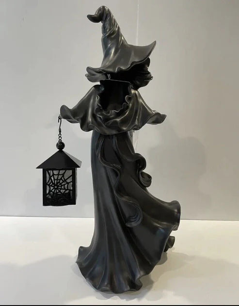 ScaryWitch™ Zwarte heks met lantaarn | TIJDELIJK 50% KORTING
