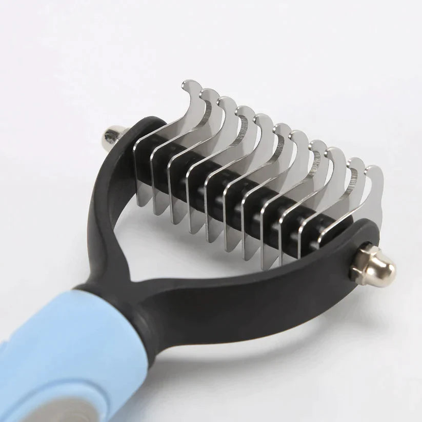 1 + 1 Gratis | PetBrush™ Voorkom rondvliegende haren